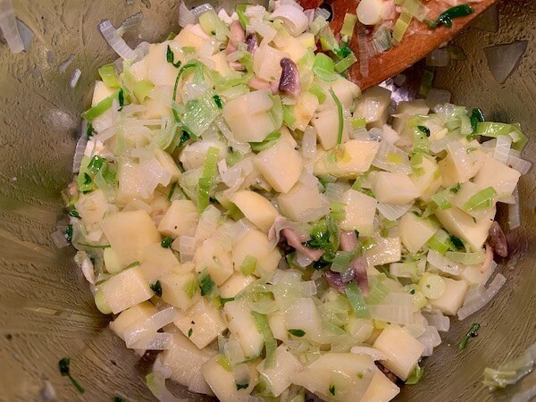Frying onion and leek & potato for potato soup