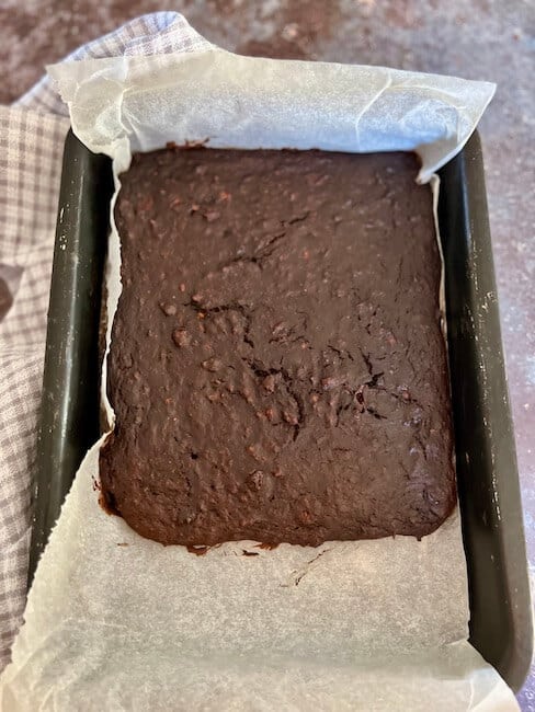 Baked vegan brownies