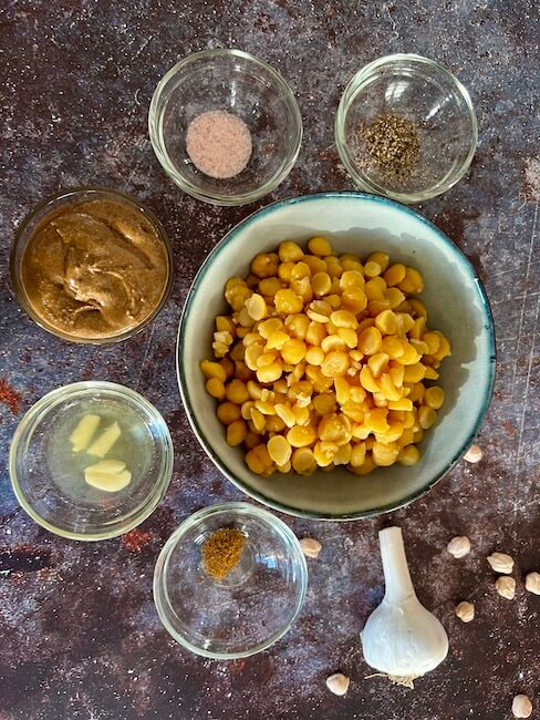 Ingredients for hummus