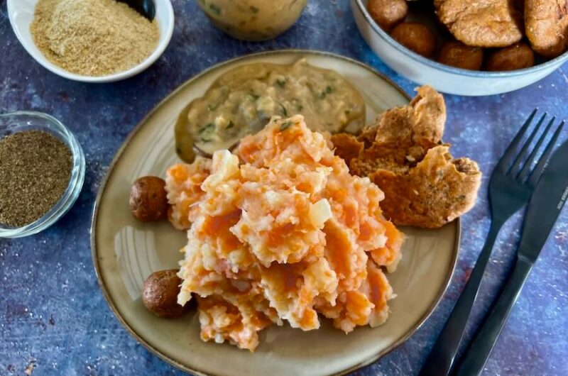 Vegan Dutch Hutspot Recipe (Potato & Carrot Mash)