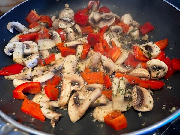 Dry-frying mushrooms and red pepper for vegan creamy mushroom pasta (WFPBNO)